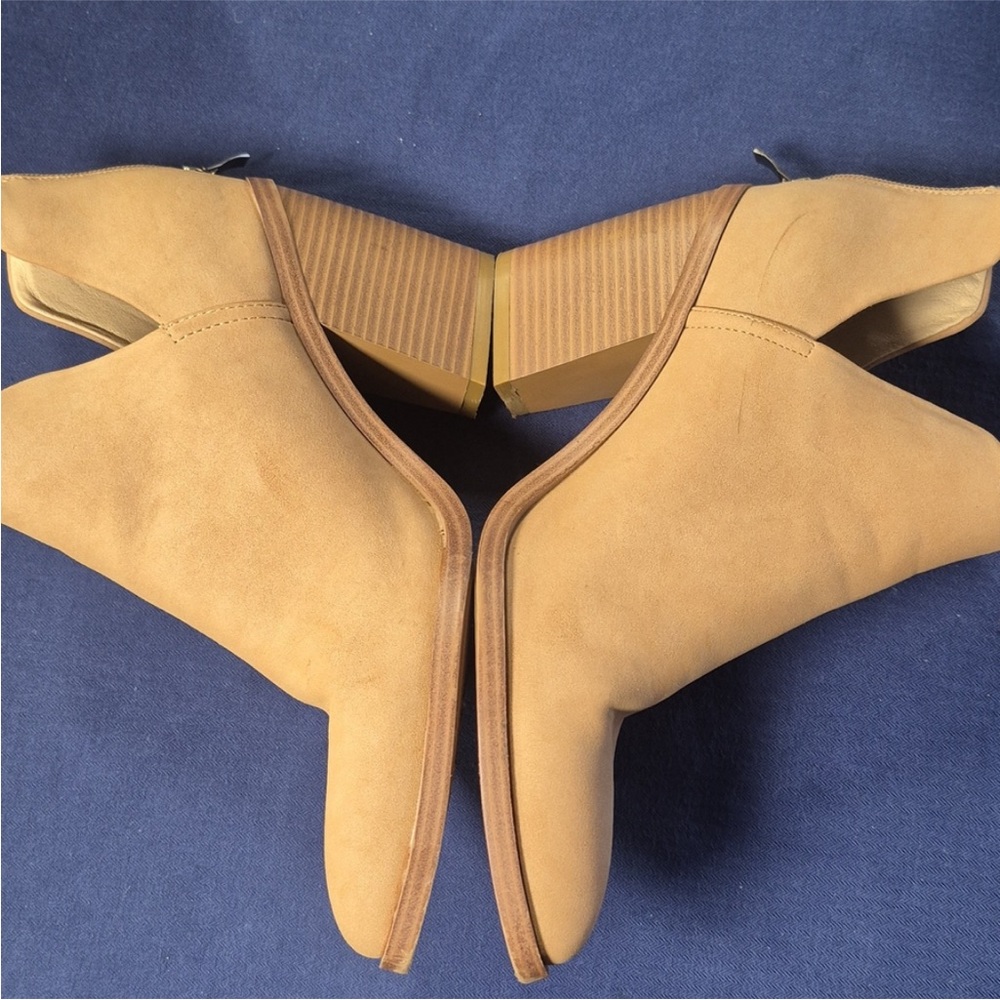 mysoft Ankle Boots Slip On Cutout Pointed Toe Chunky Stacked Mid Heel Bootie 9.5 - Picture 7 of 10